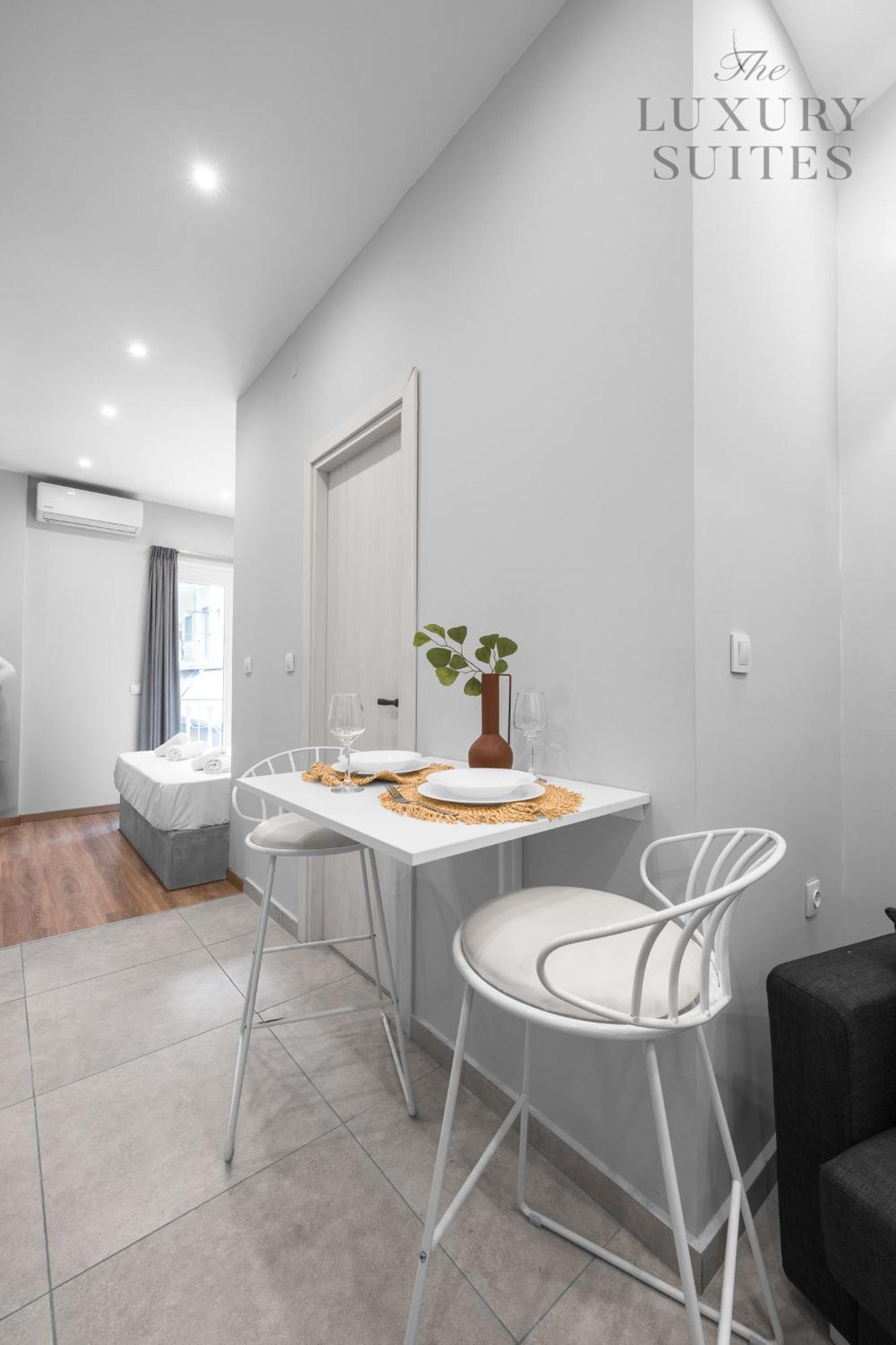 Mavili, The Luxury Suites 塞萨洛尼基 外观 照片